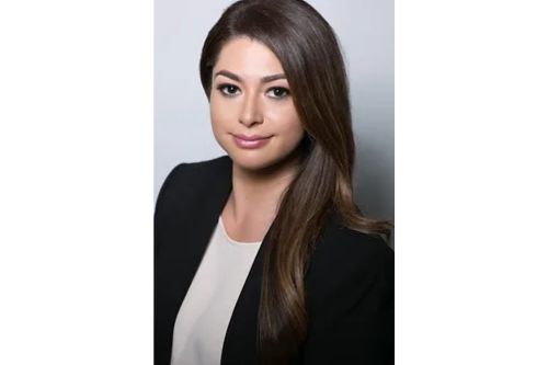 April Quiroz solo