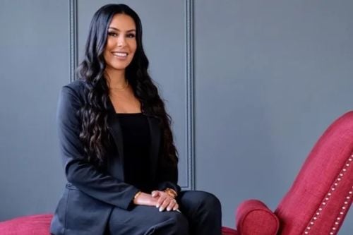 Daisy Perez solo