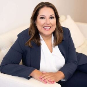 Shellie R. Reyes