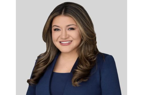 Yvette Diaz solo