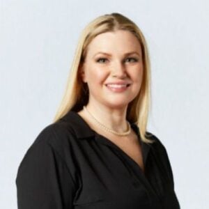 Lesley Holloway