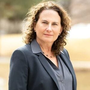 Lisa Fine Moses
