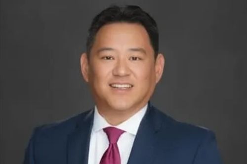 Tae Kim solo