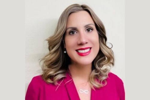 Laura Talamantes Solo
