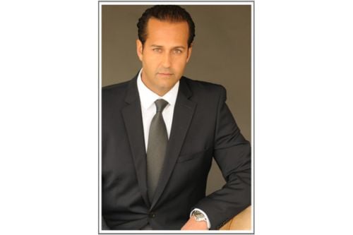 Henry A. Posada solo