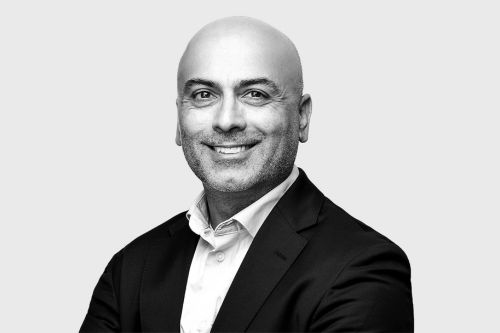 Zeeshan Ahmedani Solo