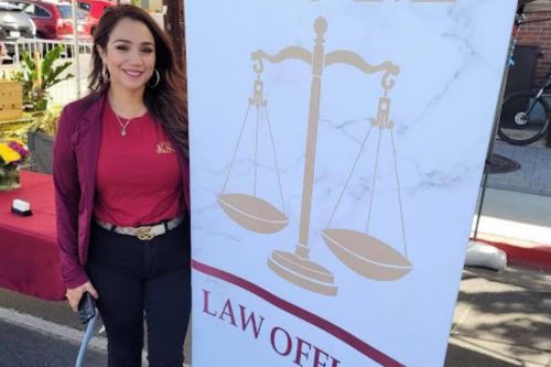 Karen S. Monrreal Solo