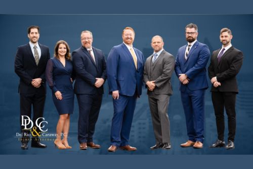 Daniel Del Rio with team