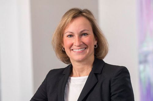 Kirsten Moder Ahmad Solo