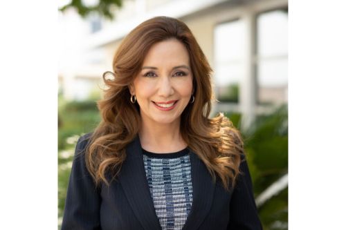 Kathia Quiros Solo