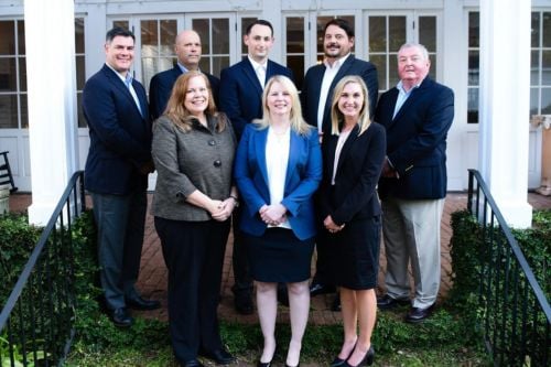 Stephanie Windham with team