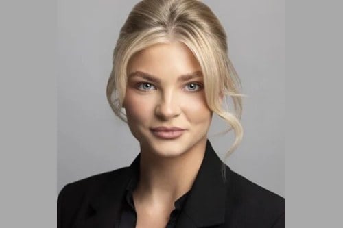 Elle Burke