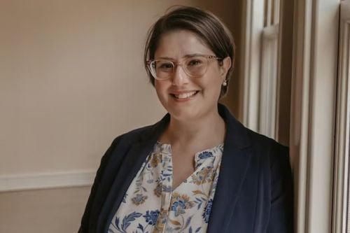 Jacqueline R. Moss solo