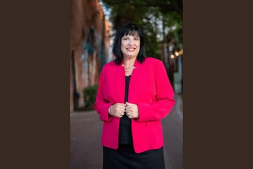 Lynda R. Vescio