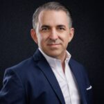 Deron Edward Smallcomb