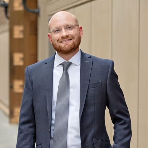 Jonathan P. Bacsalmasi