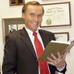 Lee C. (Kit) McCahren