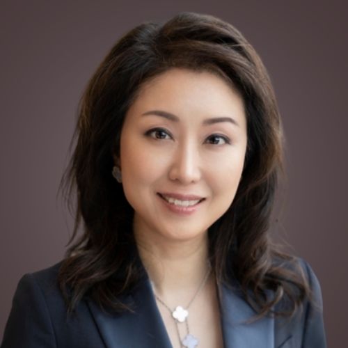 Christina E. Shin (Sohn)