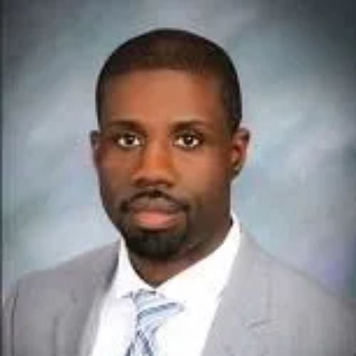 James R Hardy II