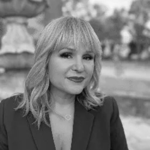 Nancy Lobato