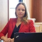 Kelly L. Petrakis