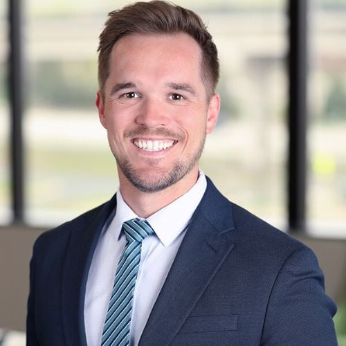 Nate R. Snyder