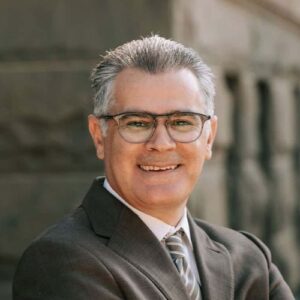 Ron Rayes