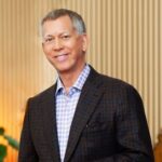 Elliott Burdette