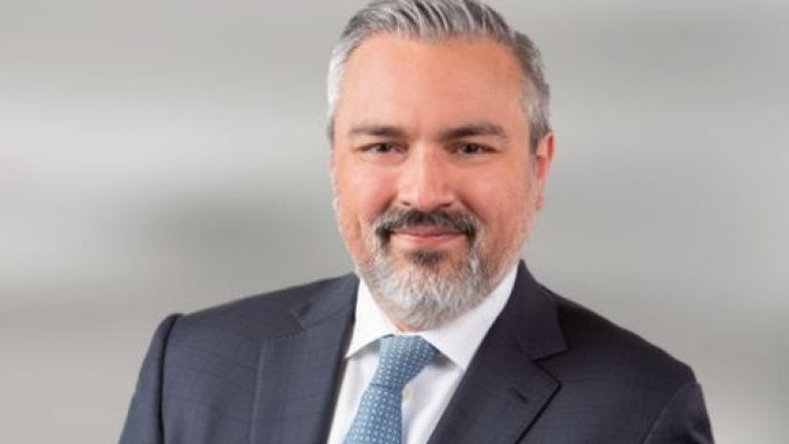 Jonathan Castelan Solo