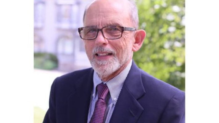 Robert M. Pitts solo